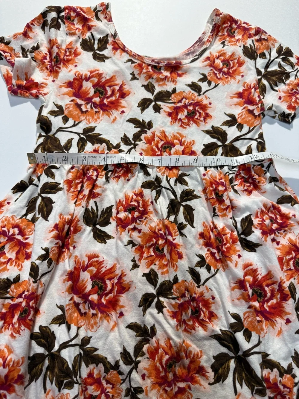 Old Navy Girls 100% cotton dress peony print size 10-12
